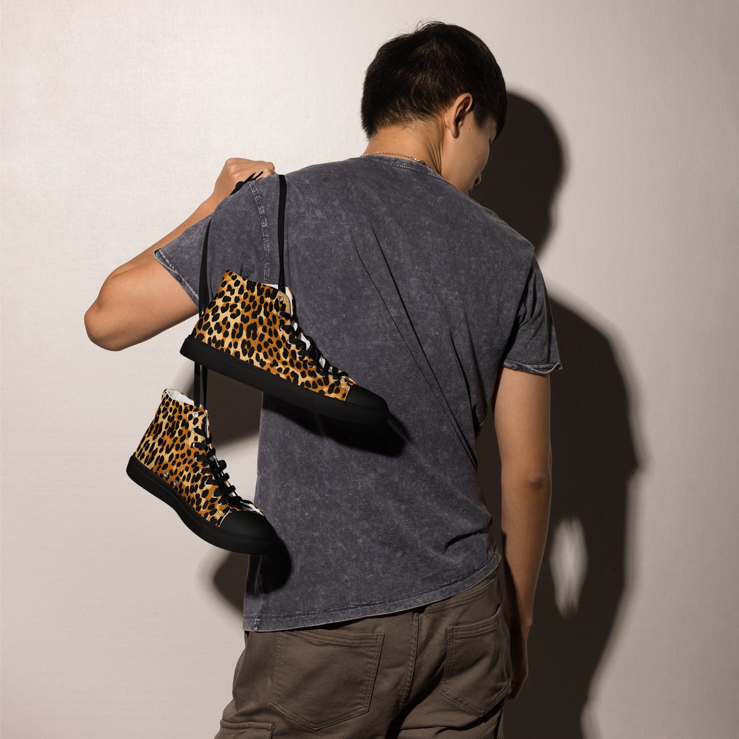 Men’s High Top Canvas Shoes: Leopard