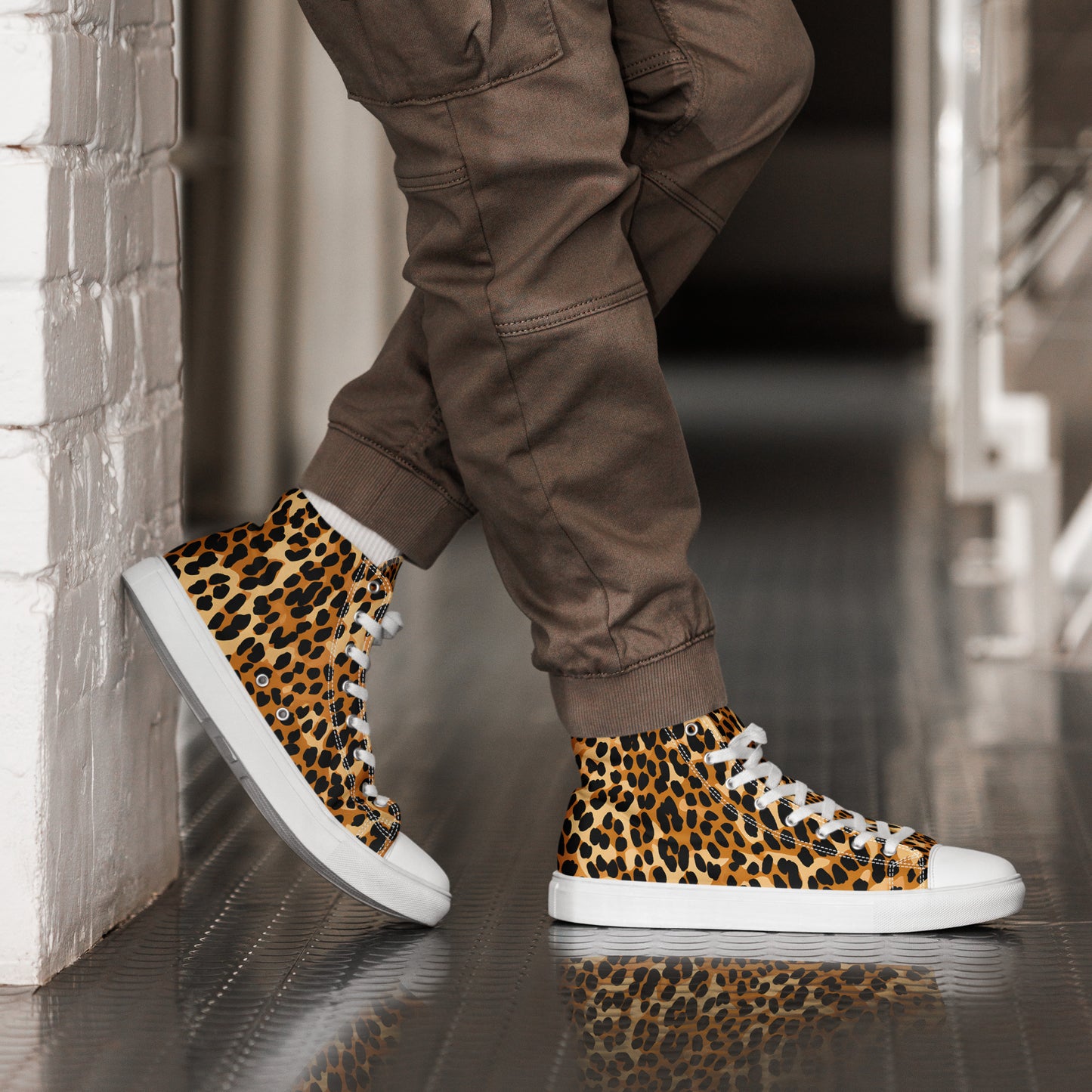 Men’s High Top Canvas Shoes: Leopard