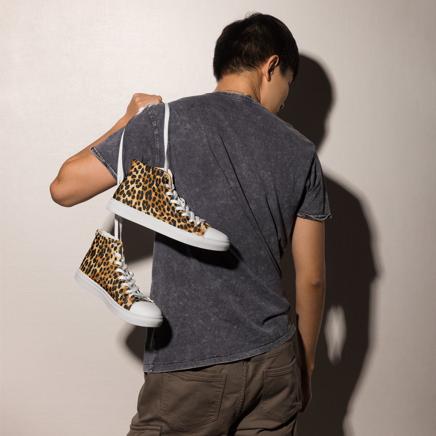 Men’s High Top Canvas Shoes: Leopard