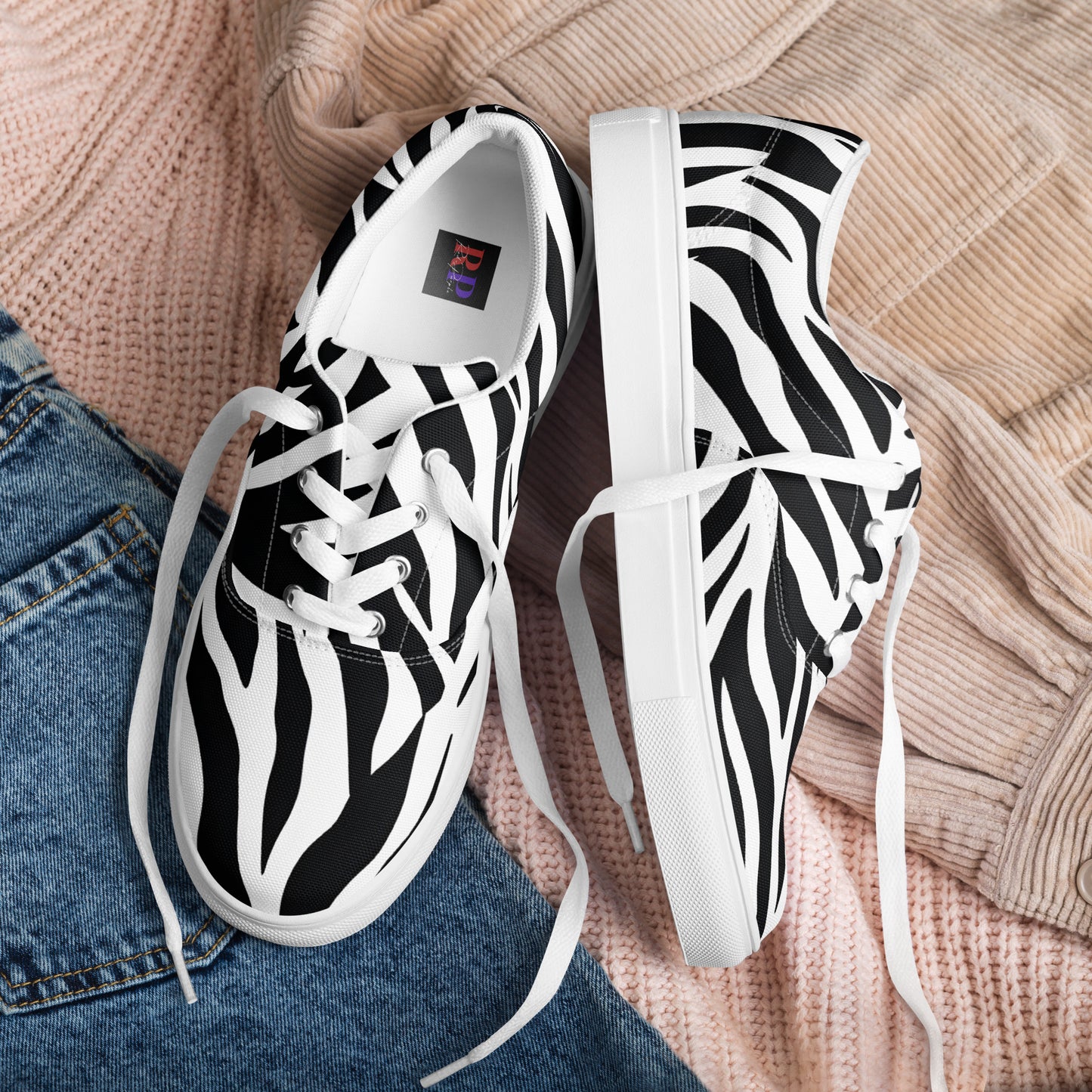 Men’s Lace-Up Canvas Shoes: Zebra